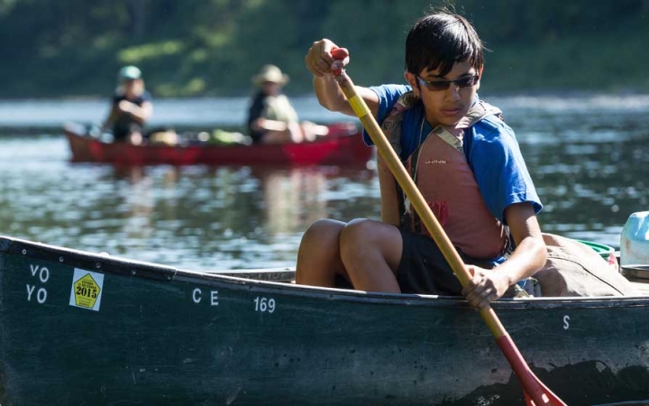 grieving teens canoeing trip